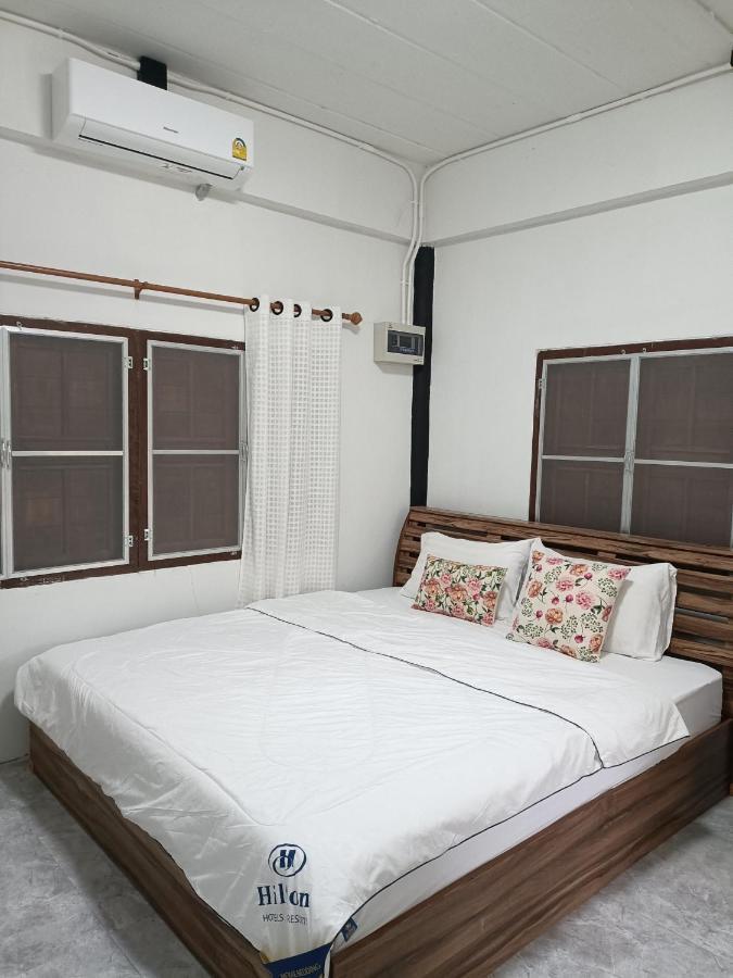 ไร่ดง โฮมเสตย์ Hotel Ban Pong Nua Exterior photo